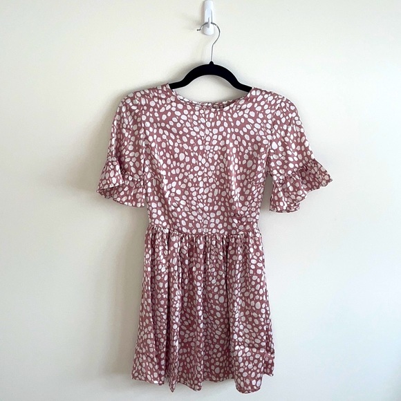 Boohoo Petite Woven Polka Dot Smock Dress - Picture 2 of 8